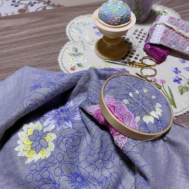 薔薇の刺繍 | 田村良恵刺繍教室-大阪